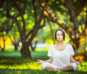 世界杯投注指南-三狮军团世预赛防守反击定乾坤